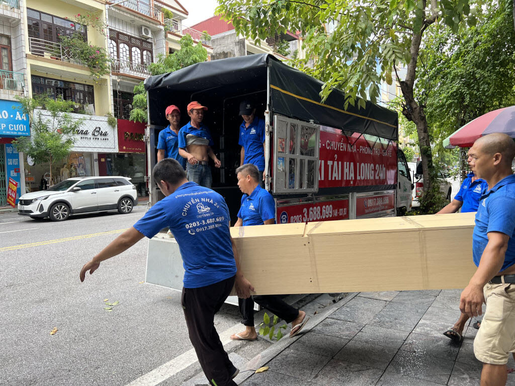 dịch vụ taxi tải hạ long